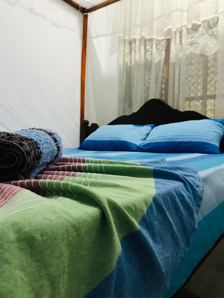 Nethmi Homestay & Restaurant تانجالي المظهر الخارجي الصورة