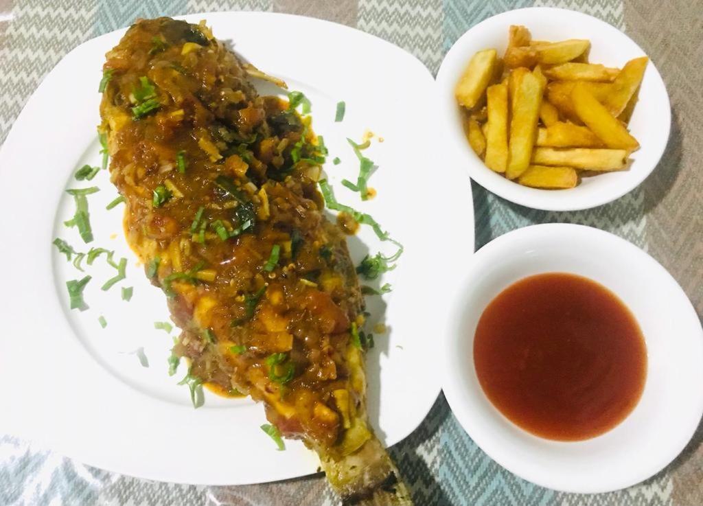 Nethmi Homestay & Restaurant تانجالي المظهر الخارجي الصورة