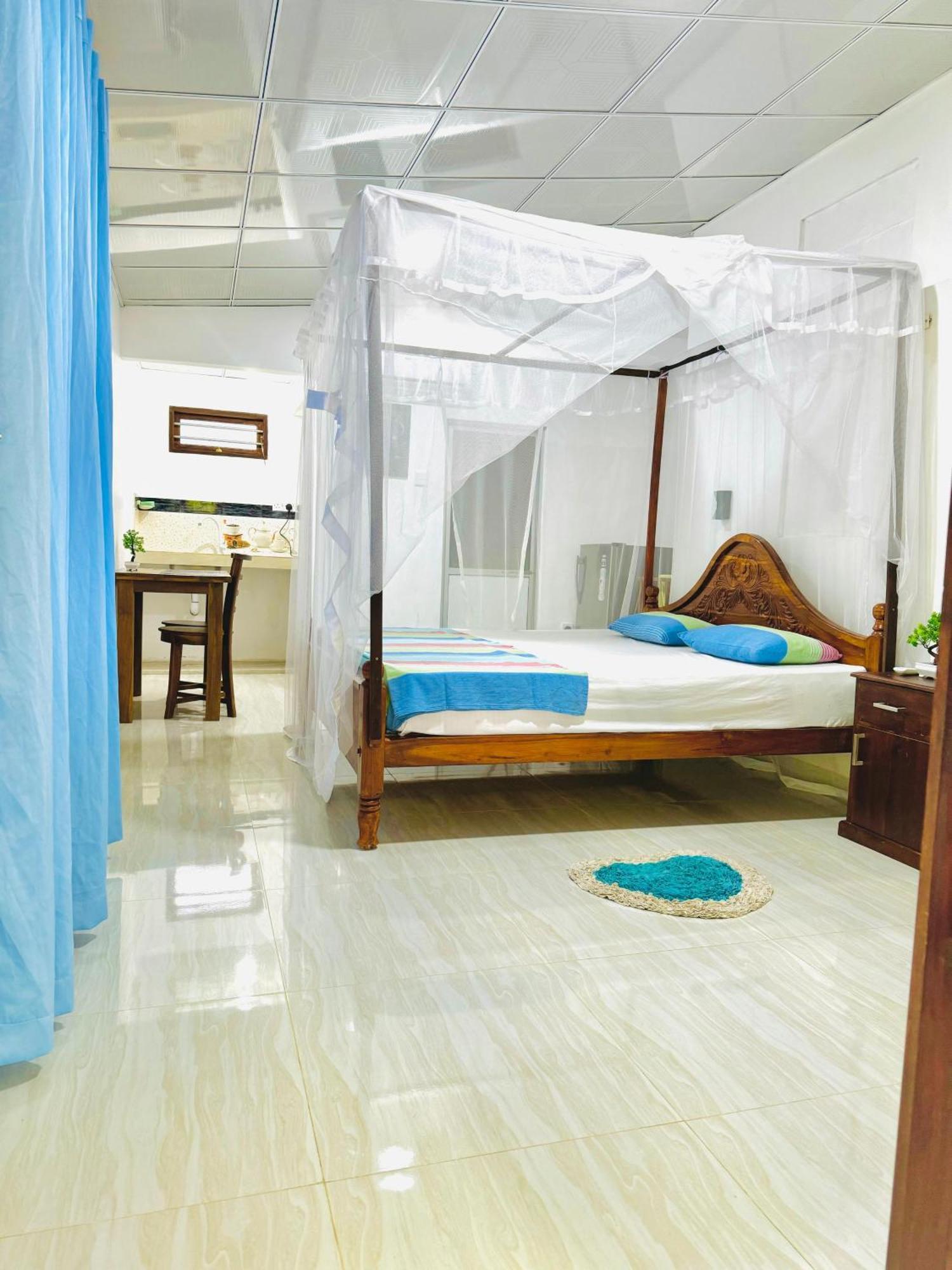Nethmi Homestay & Restaurant تانجالي الغرفة الصورة
