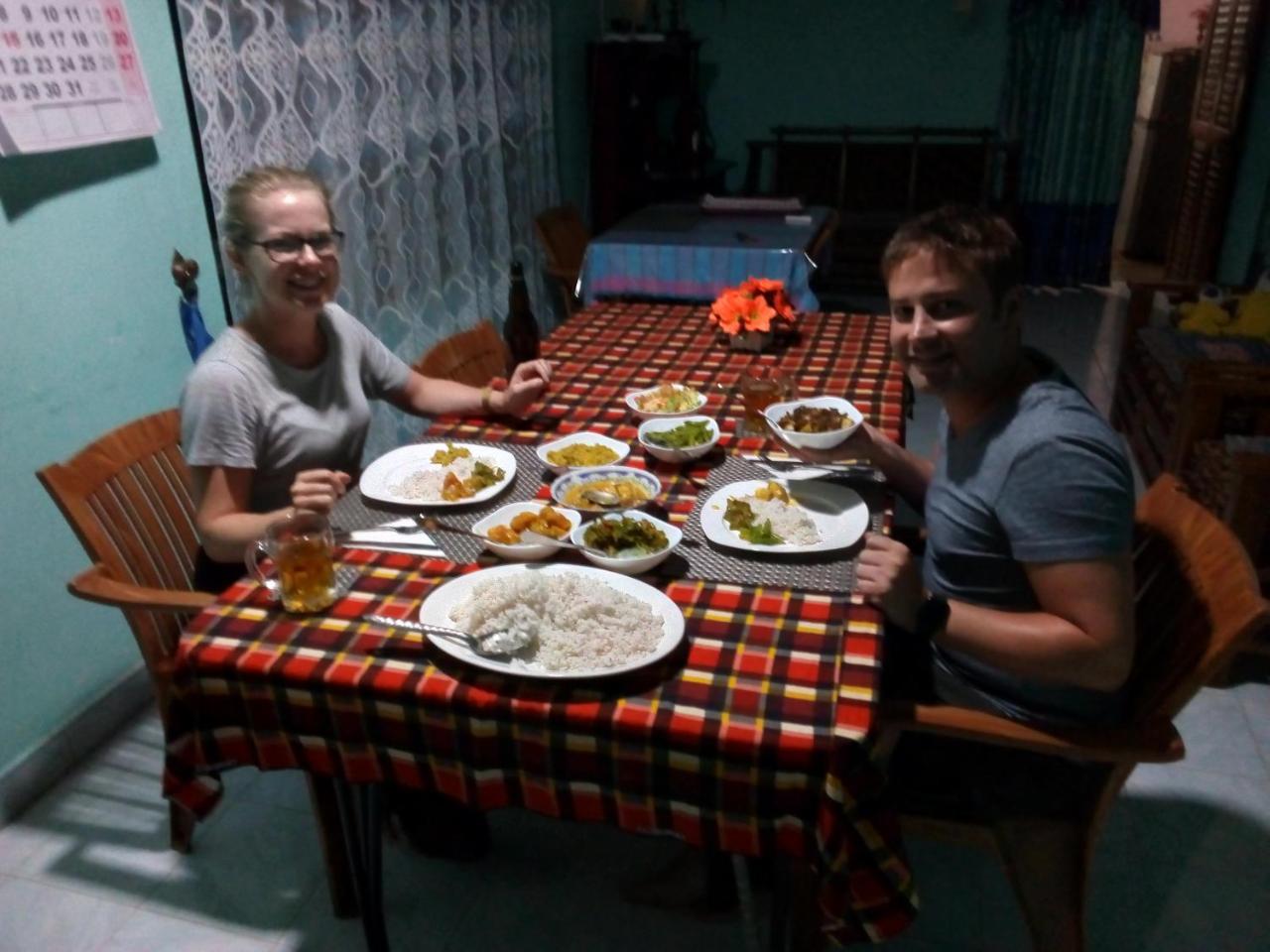 Nethmi Homestay & Restaurant تانجالي المظهر الخارجي الصورة